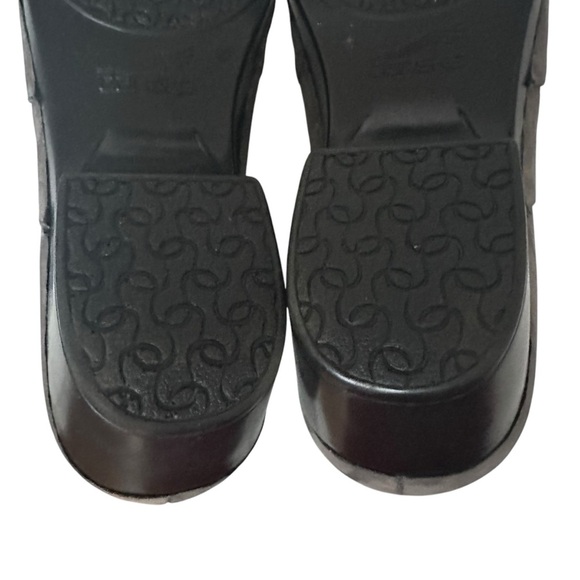DANSKO TENLEY SABLE GREY SUEDE SLIP ON CLOGS SIZE 40 - Picture 12 of 14
